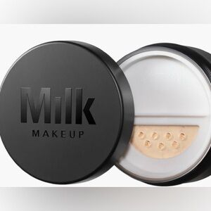 Milk Makeup Translucent Setting Powder